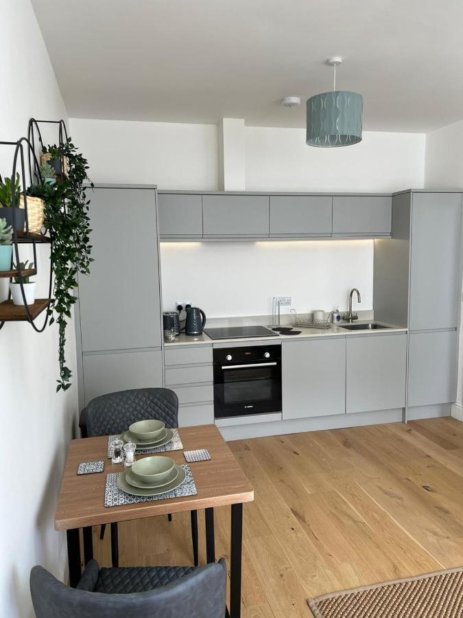 Lovely 1 Bed Flat *Free Parking* Hoe/Barbican Plymouth Extérieur photo